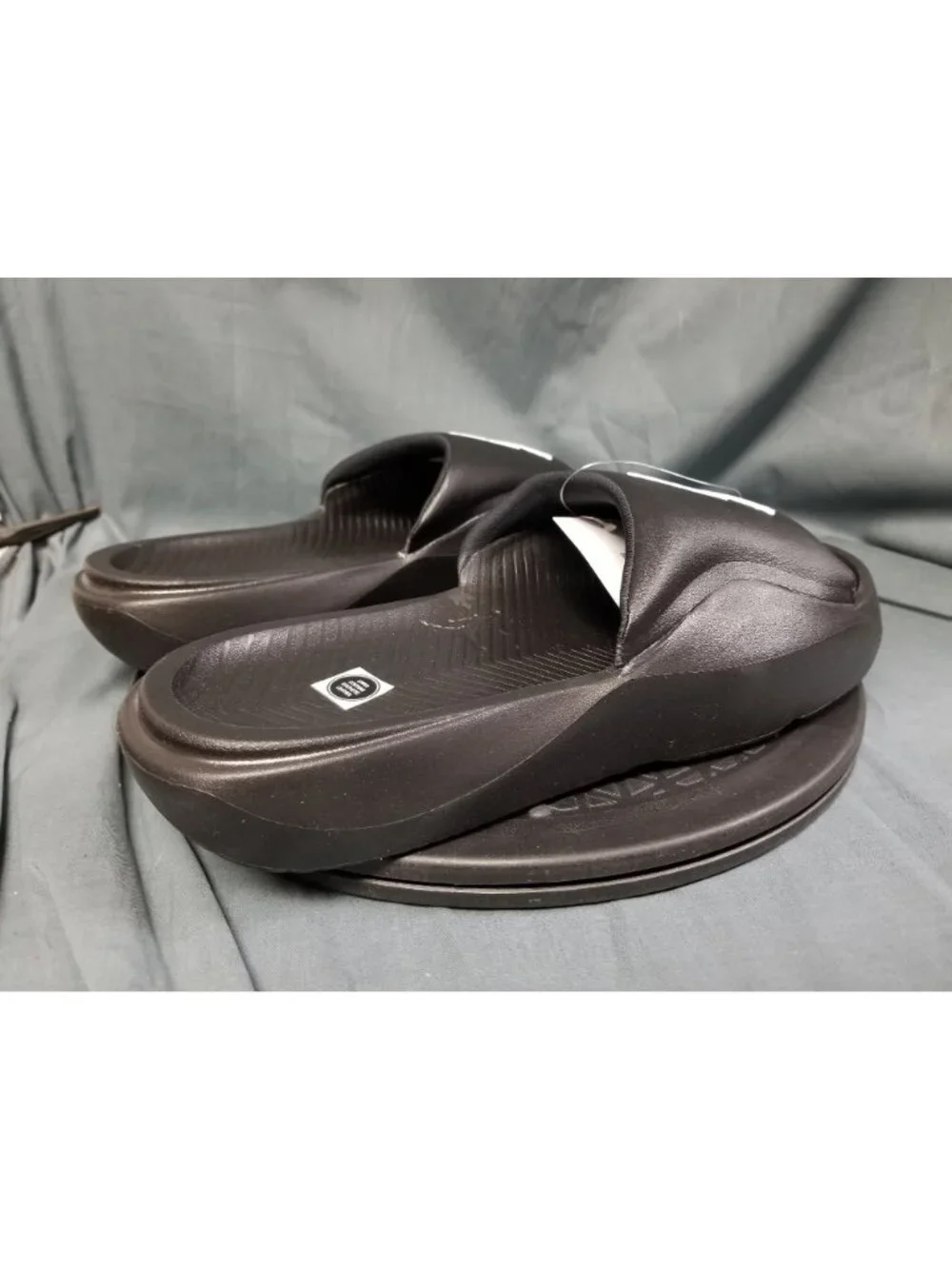 Jordan Franchise Slides Black White HF3263 001 Mens Size 10 NEW w/TAGS!